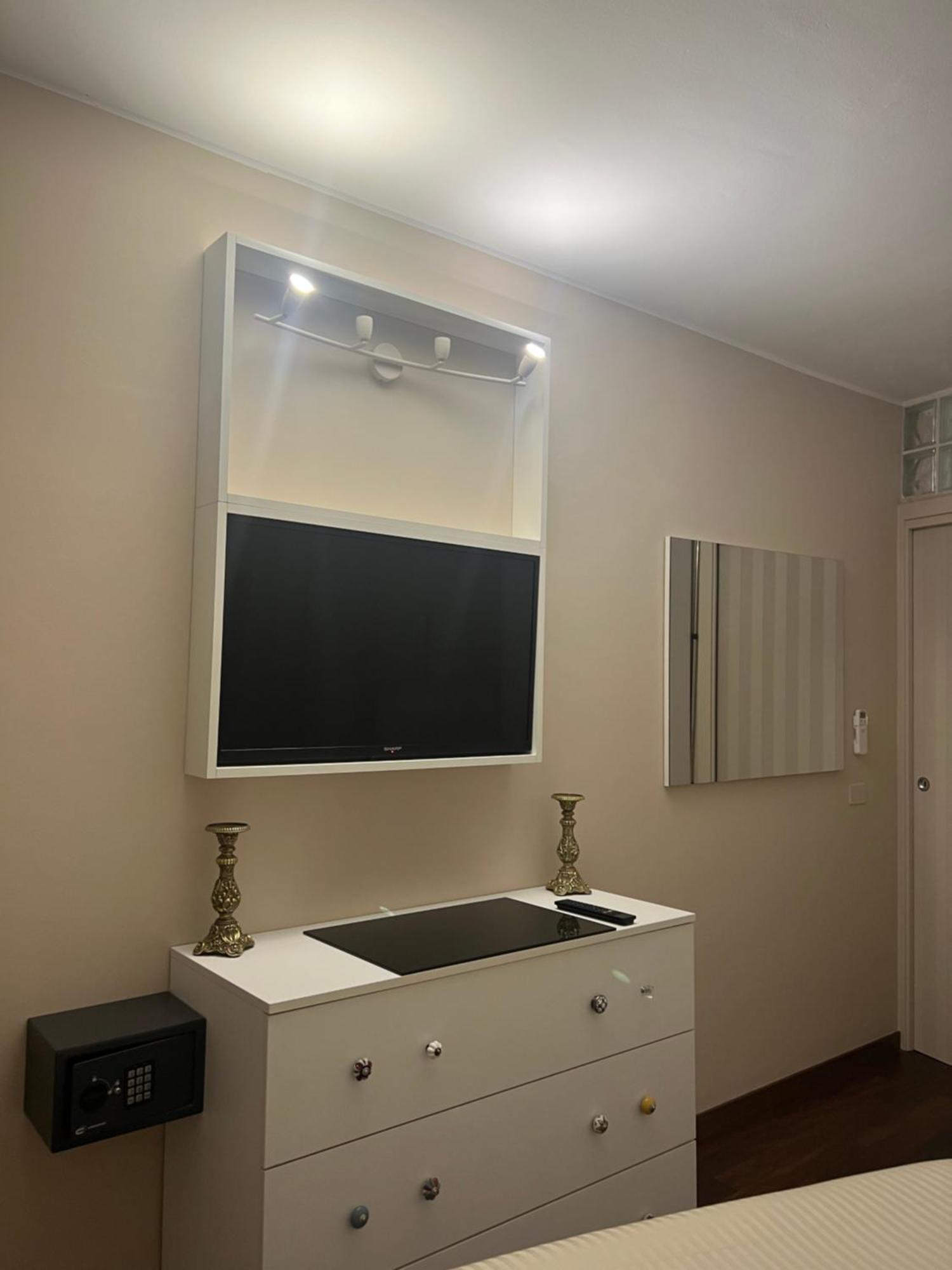 Tevere 20 House Monza Chambre photo